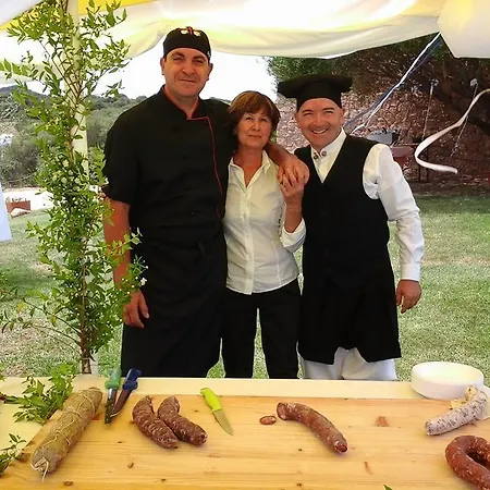 Ristorante La Tana Di Li Mazzoni Trinità dʼAgultu